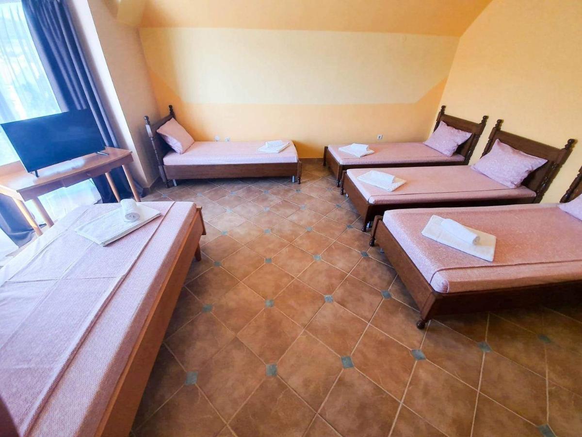Rooms Cristian デヴァ エクステリア 写真